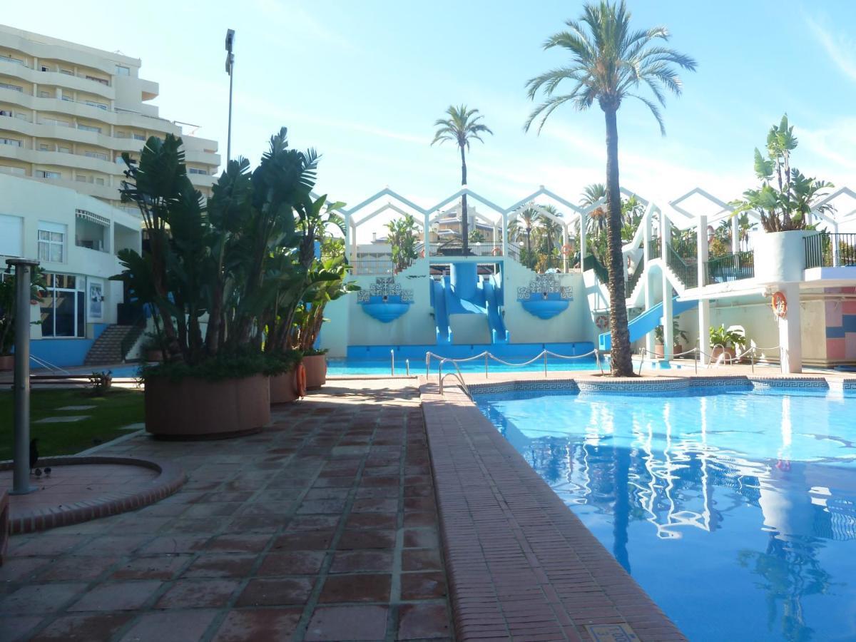 Parking Privado Benalbeach Benalmadena Luaran gambar